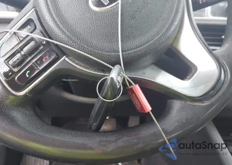 2017 Kia Optima Lx from USA, damaged, VIN 5XXGT4L37HG176783